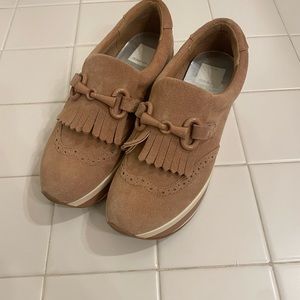 Light worn dolce vida shoes